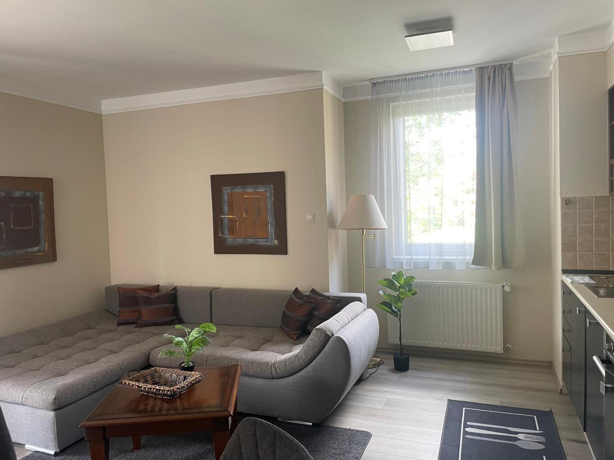 Europa Birdland Apartman Buk Ngoại thất bức ảnh